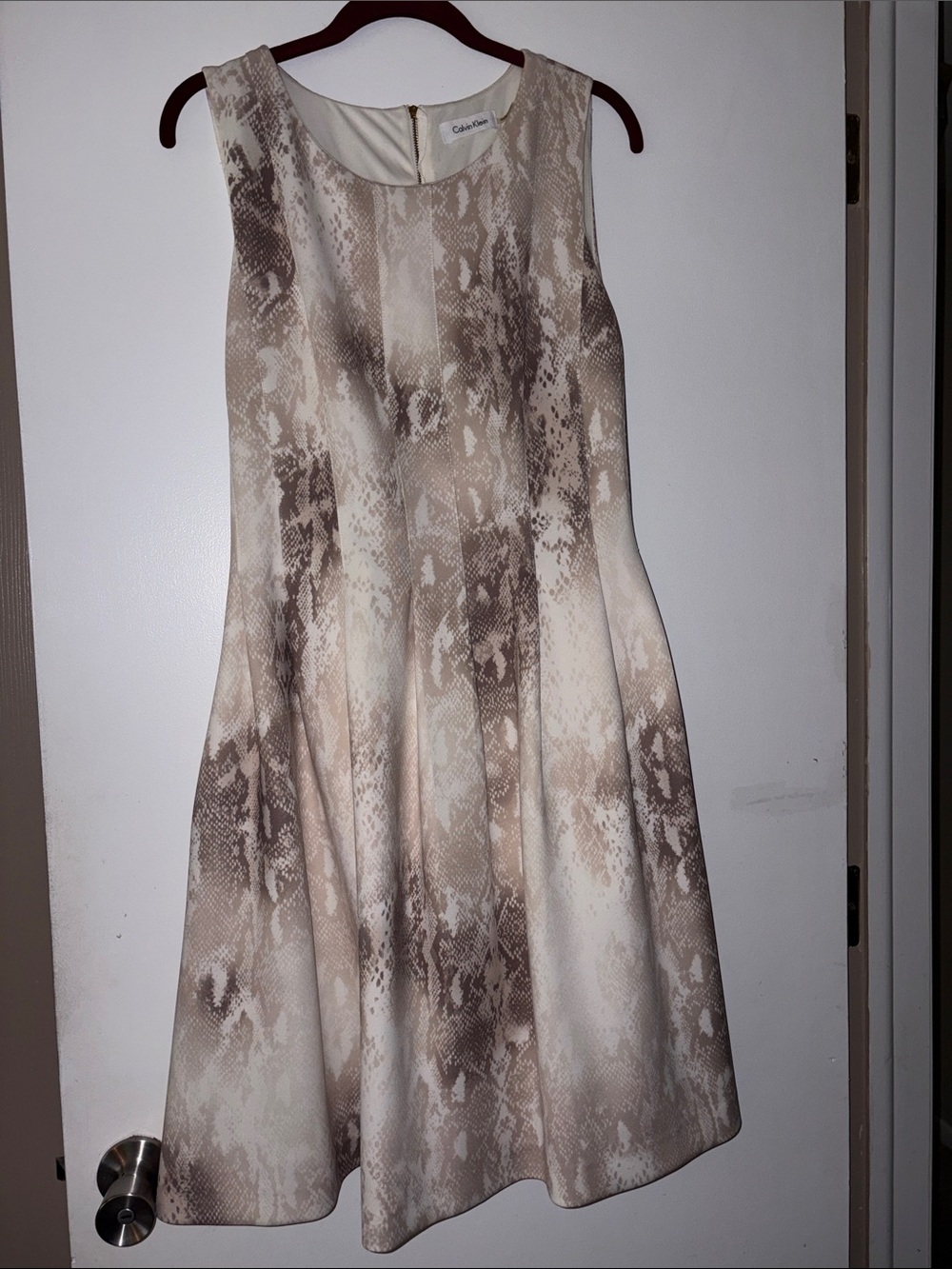 Dress Subcategory Prediction - Picture 1 of 2